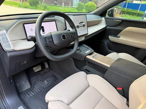 2026 Volvo XC70 III, бежевый, 6989001 рублей - вид 10