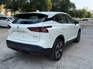2023 Nissan Qashqai III, белый, 1897000 рублей, вид 4