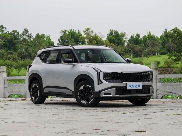 2026 Kia Seltos II China Market, серый, 2250000 рублей - вид 2