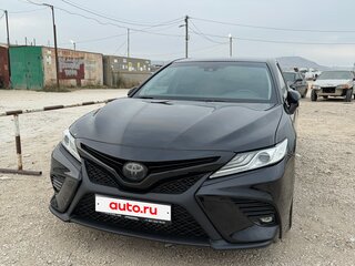2018 Toyota Camry VIII (XV70), чёрный, 2550000 рублей, вид 1