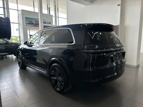 2025 Li Auto (Lixiang) L9 52.3 kWh I Рестайлинг, чёрный, 9300000 рублей, вид 5