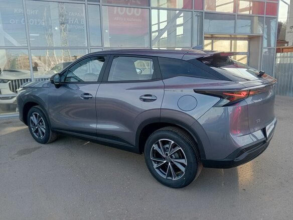 2026 Omoda C5 II, серый, 2250000 рублей - вид 9