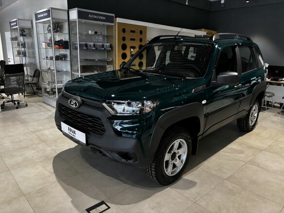 2026 Lada (ВАЗ) Niva Travel I Рестайлинг, зелёный, 1789000 рублей - вид 1