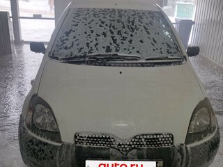 1999 Toyota Vitz I (P10), белый, 270000 рублей, вид 3