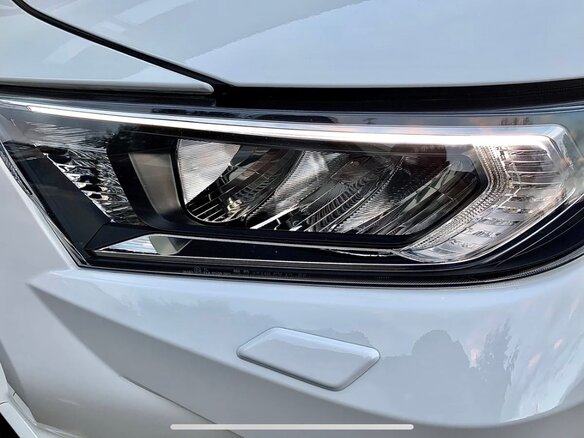 2019 Toyota RAV4 V (XA50), белый - вид 10
