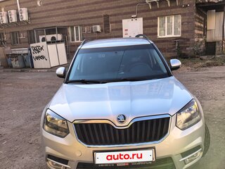2014 Skoda Yeti I Рестайлинг, серебристый, 925000 рублей, вид 3