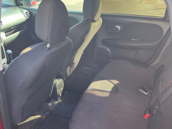 2010 Nissan Note I Рестайлинг, красный, 690000 рублей - вид 10