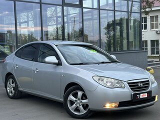 2008 Hyundai Elantra IV (HD), серебристый, 599000 рублей, вид 3