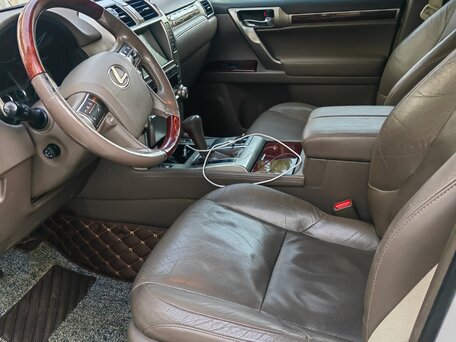 2010 Lexus GX 460 II, белый, 3150000 рублей, вид 5