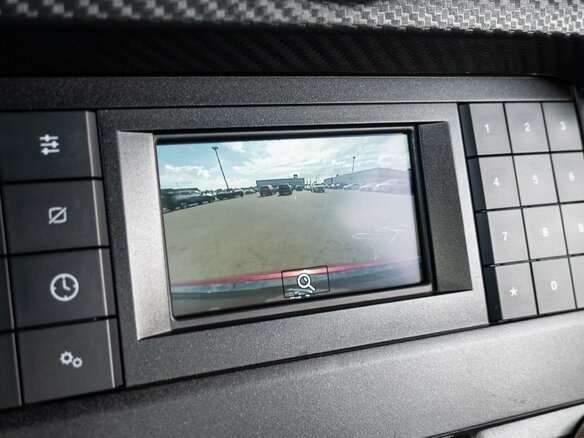 2020 Ford Mustang VI Рестайлинг, красный, 3490000 рублей - вид 10