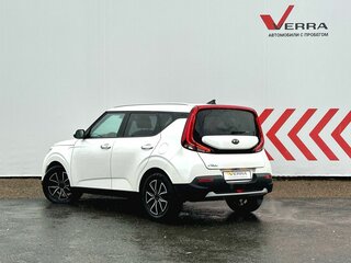 2021 Kia Soul III, белый, 1910000 рублей, вид 3