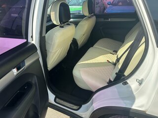 2012 Kia Sorento II Рестайлинг, белый, 1649000 рублей, вид 5