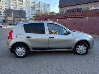 2011 Renault Sandero I, бежевый, 620000 рублей, вид 3