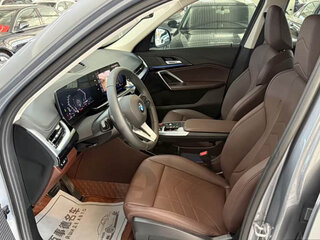 2023 BMW X1 Long 20Li sDrive III (U11/U12), серебристый, 2932999 рублей, вид 4