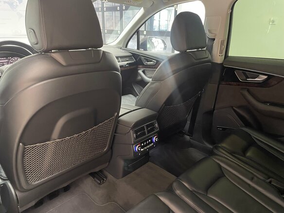 2016 Audi Q7 II (4M), чёрный, 4190000 рублей - вид 36