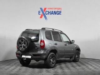 2016 Chevrolet Niva I Рестайлинг, серый, 510000 рублей, вид 5