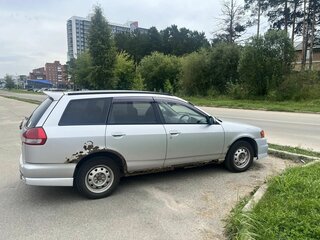 2001 Nissan Wingroad II (Y11), серебристый, 250000 рублей, вид 3