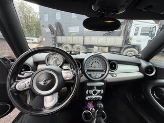 2010 Mini Hatch Cooper S II (R56) Рестайлинг, серебристый, 1300000 рублей, вид 5