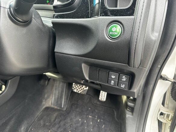 2021 Honda Shuttle II Рестайлинг, белый, 1187000 рублей - вид 17