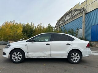 2013 Volkswagen Polo V, белый, 285000 рублей, вид 5
