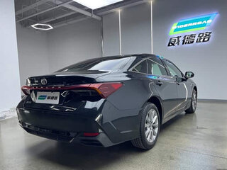2024 Toyota Avalon V Рестайлинг, чёрный, 3381999 рублей, вид 5