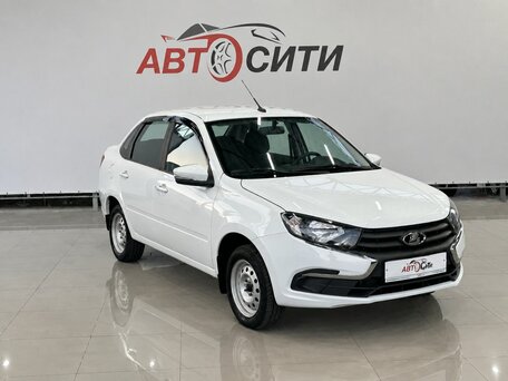 2026 Lada (ВАЗ) Granta I Рестайлинг, белый, 980000 рублей, вид 4