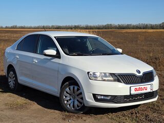 2019 Skoda Rapid I Рестайлинг, белый, 935000 рублей, вид 4