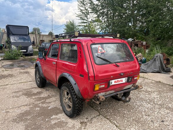 1992 Lada (ВАЗ) 2121 (4x4) I, красный, 250000 рублей - вид 4