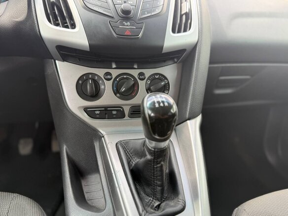 2013 Ford Focus III, белый, 479990 рублей - вид 9