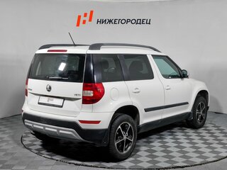 2014 Skoda Yeti I Рестайлинг, белый, 940000 рублей, вид 5