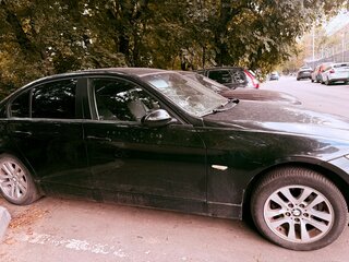 2008 BMW 3 серии 320i V (E90/E91/E92/E93), чёрный, 750000 рублей, вид 3