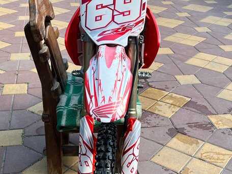 2009 Honda CRF 150, красный, 195000 рублей, вид 2