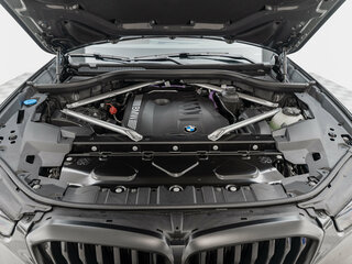 2025 BMW X5 40i IV (G05/G18) Рестайлинг, серый, 15790000 рублей, вид 4