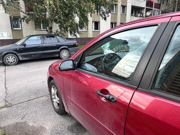 2003 Ford Focus I (North America), красный, 290000 рублей - вид 5