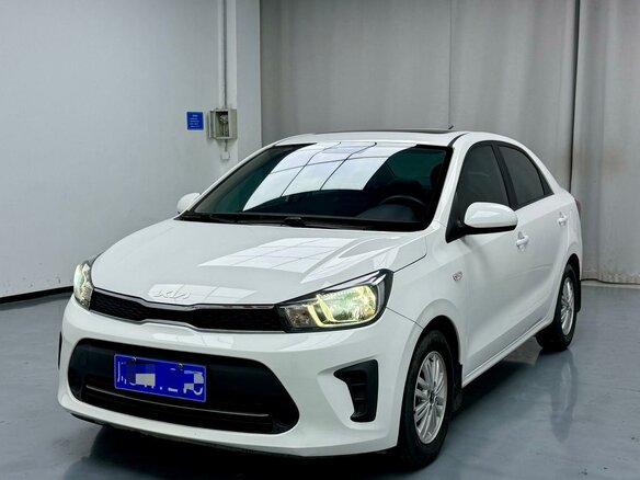 2023 Kia Pegas, белый, 880000 рублей - вид 2