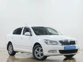 2012 Skoda Octavia II (A5) Рестайлинг, белый, 749000 рублей, вид 1