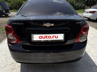 2012 Chevrolet Aveo II, чёрный, 650000 рублей, вид 4