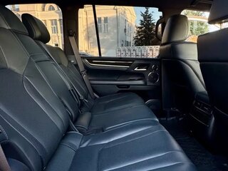 2018 Lexus LX 450d III Рестайлинг 2, белый, 11500000 рублей, вид 4