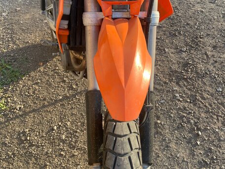 2004 KTM 625 SMC, оранжевый, 350000 рублей, вид 4