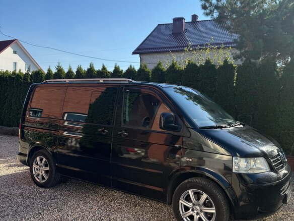 2007 Volkswagen Multivan T5, чёрный, 2500000 рублей - вид 1