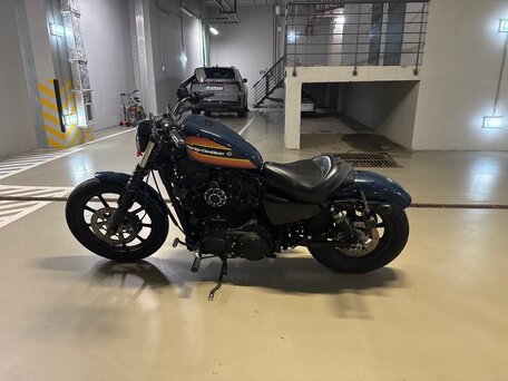 2020 Harley-Davidson Sportster 1200, синий, 790000 рублей, вид 3