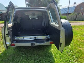 2008 Nissan Patrol V (Y61) Рестайлинг, серебристый, 2000000 рублей, вид 3