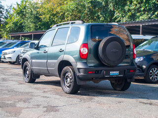 2015 Chevrolet Niva I Рестайлинг, зелёный, 559000 рублей, вид 4