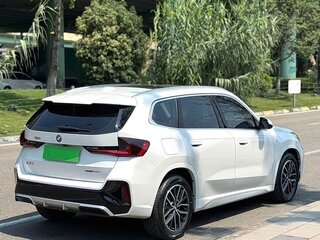 2024 BMW iX1 eDrive 25L, белый, 3504033 рублей, вид 4