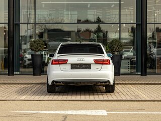 2018 Audi A6 IV (C7) Рестайлинг, белый, 1895000 рублей, вид 5
