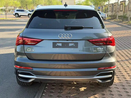 2022 Audi Q3 35 TFSI II (F3), серый, 2623000 рублей, вид 5