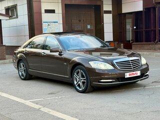 2011 Mercedes-Benz S-Класс 500 Long V (W221) Рестайлинг, коричневый, 1950000 рублей, вид 3