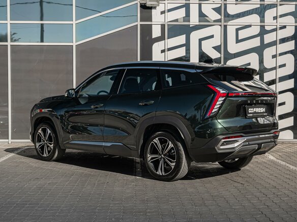 2024 Geely Atlas II, зелёный, 2500000 рублей - вид 1