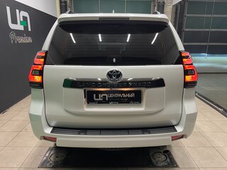 2020 Toyota Land Cruiser Prado 150 Series Рестайлинг 2, белый, 6500000 рублей, вид 5