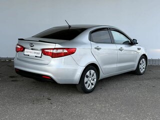 2013 Kia Rio III, серебристый, 760000 рублей, вид 5